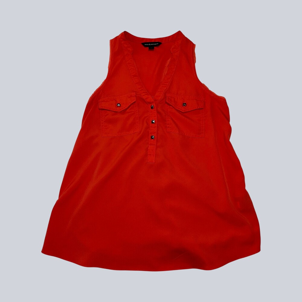 Rock & Republic Women’s Sleeveless Blouse Size S Cayenne Red Studded Pocket Top